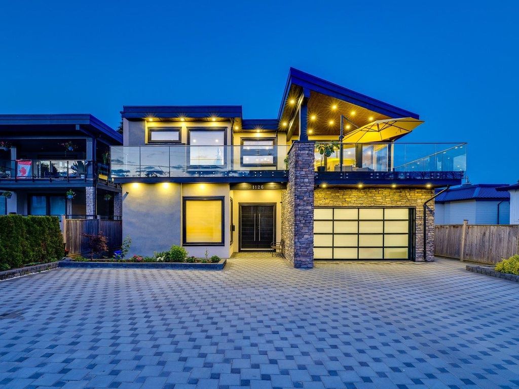 1126 Stevens ST White Rock, White Rock Houses for sale, MLS® R2977150