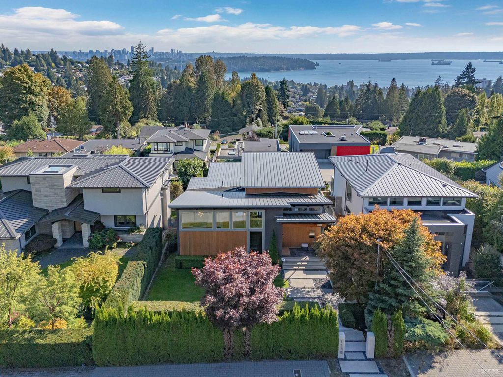 1138 Palmerston AVE West Vancouver, West Vancouver Home for sale, MLS® R2968528