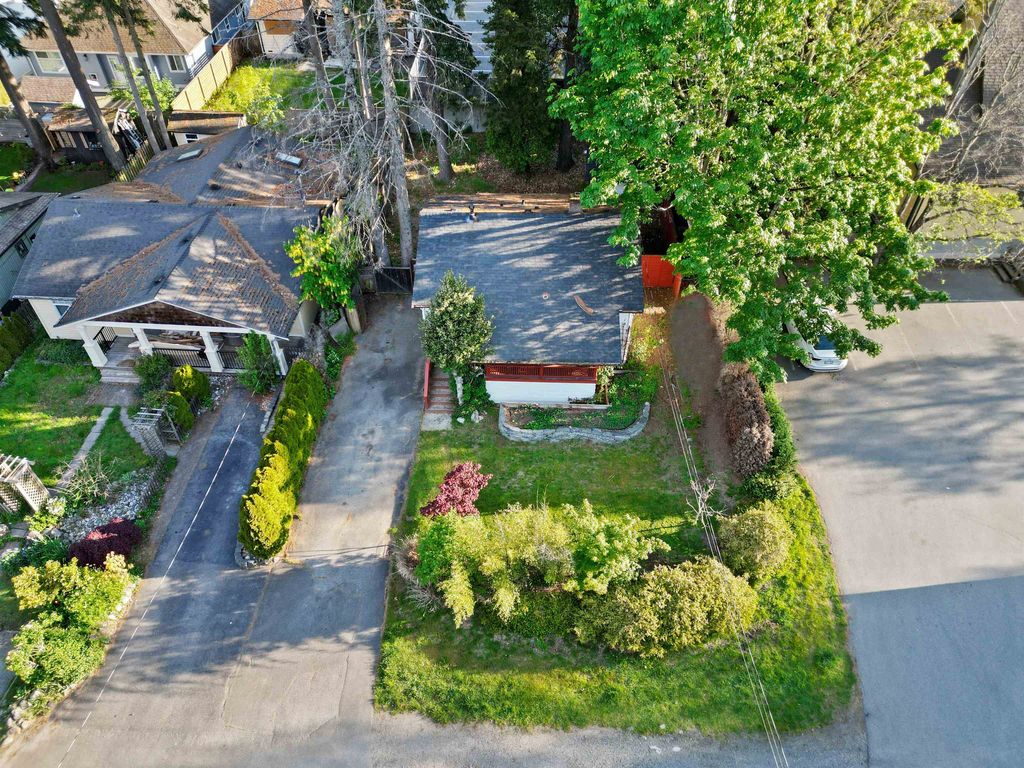 12775 15A AVE, Surrey Home for sale, MLS® R2963526