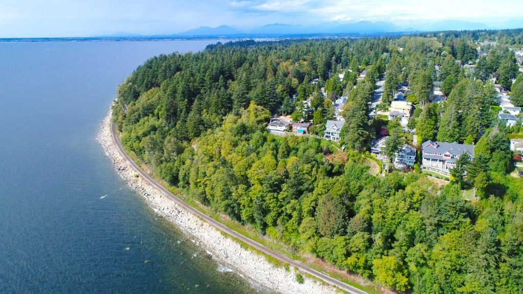 12816 13 AVE, Surrey Homes for sale, MLS® R2958997