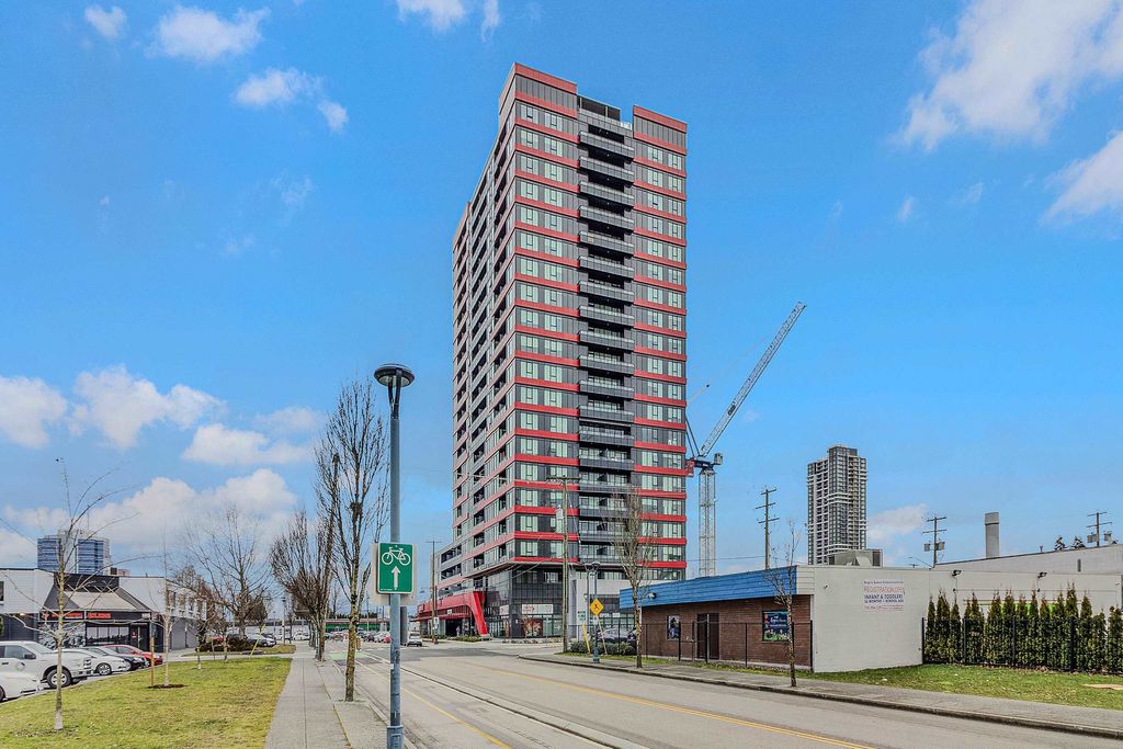 1303 10626 City Parkway Surrey, Surrey Apartment for sale, MLS® R2967828