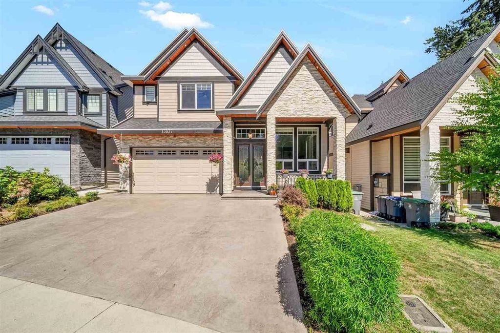 13837 60a AVE Surrey, Surrey Houses for sale, MLS® R2936632