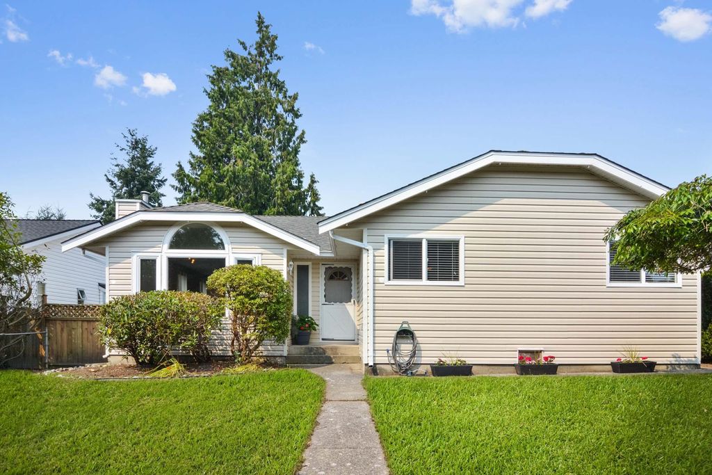 14063 16 AVE Surrey, Surrey Home for sale, MLS® R2980173