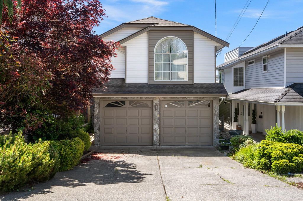 14772 Goggs AVE White Rock, White Rock Real Estate for sale, MLS® R2969618