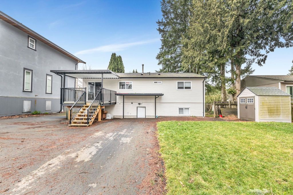 15079 87b AVE Surrey, Surrey Home for sale, MLS® R2971435