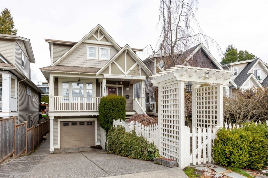 15451 Goggs AVE White Rock, White Rock Home for sale, MLS® R2957548