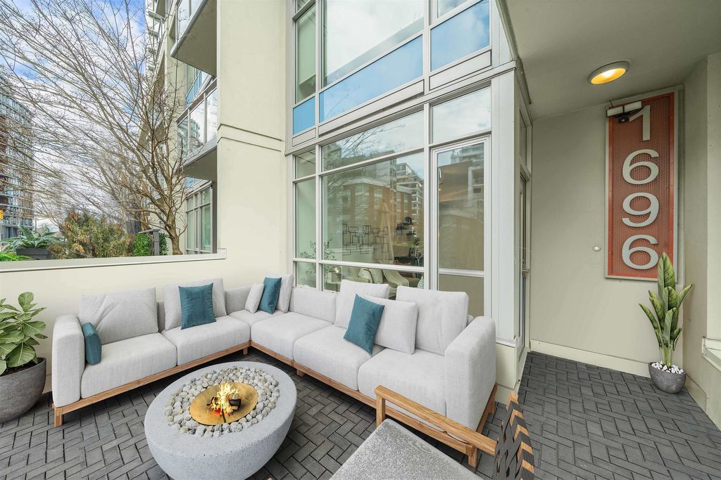 1696 Quebec ST Vancouver, Vancouver Condo for sale, MLS® R2992821