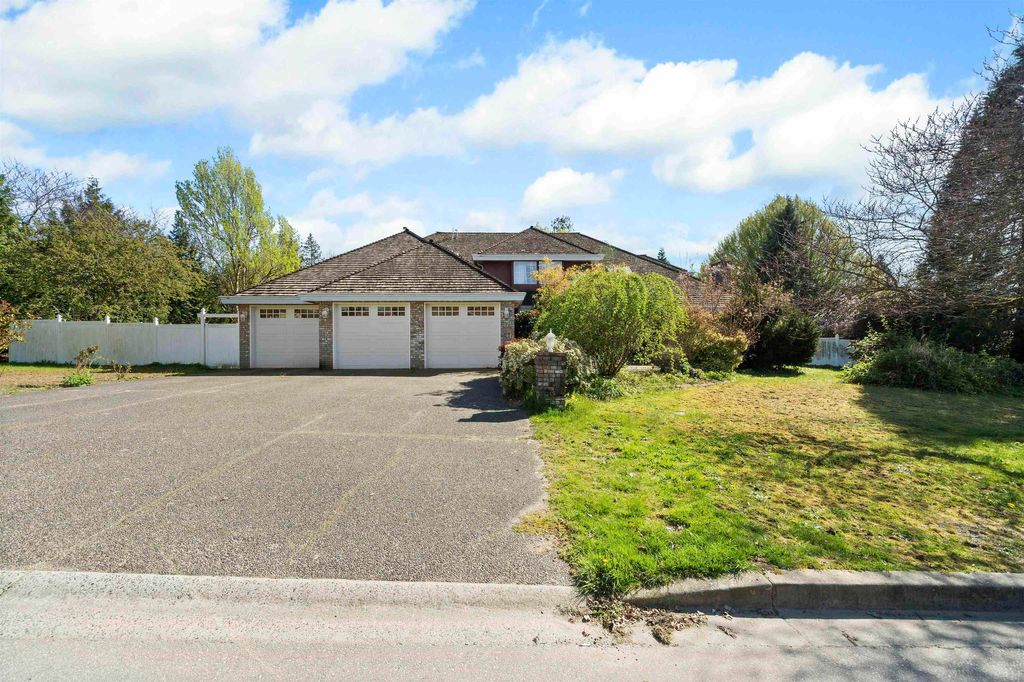 17986 67 AVE Surrey, Surrey Real Estate for sale, MLS® R2994843