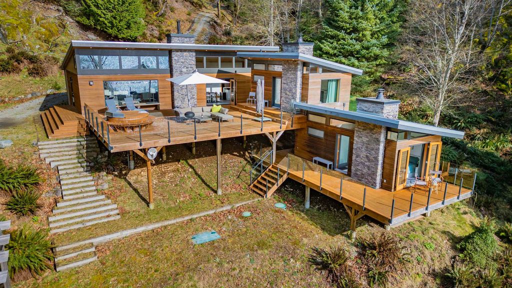 1888 Mount Artaban RD Gambier Island, Gambier Island Houses for sale, MLS® R2987229