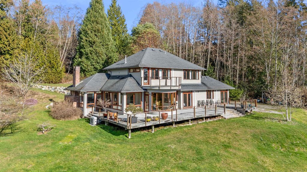 1911 Grandview RD Gibsons, Gibsons Homes for sale, MLS® R2976484
