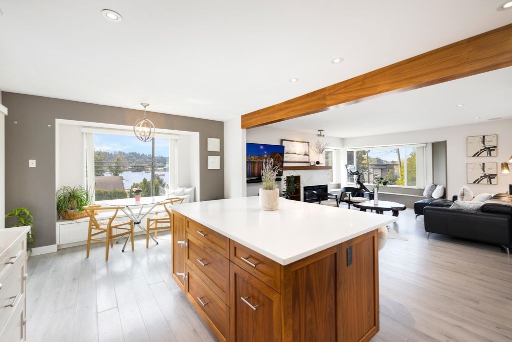 2 Walton Way Port Moody, Port Moody Homes for sale, MLS® R2993134