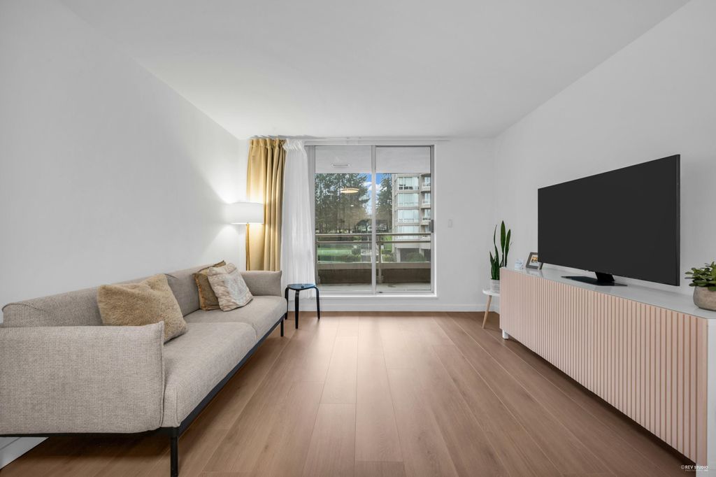 201 9623 Manchester DR Burnaby, Burnaby Condo for sale, MLS® R2978438
