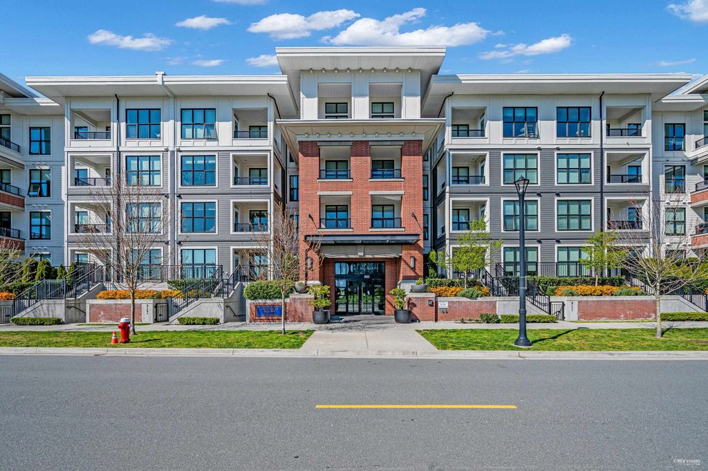 205 9551 Alexandra RD Richmond, Richmond Condo for sale, MLS® R2991517