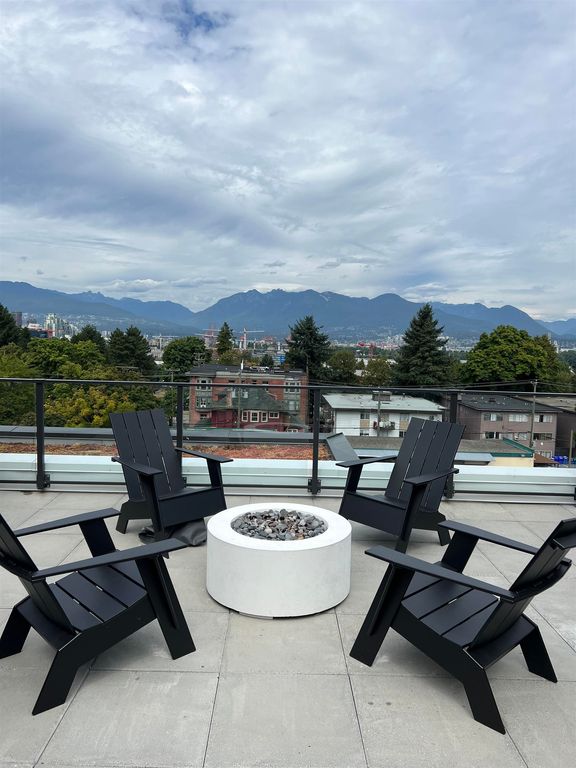 206-2520 Guelph ST Vancouver, Vancouver Apartment for sale, MLS® R2952860
