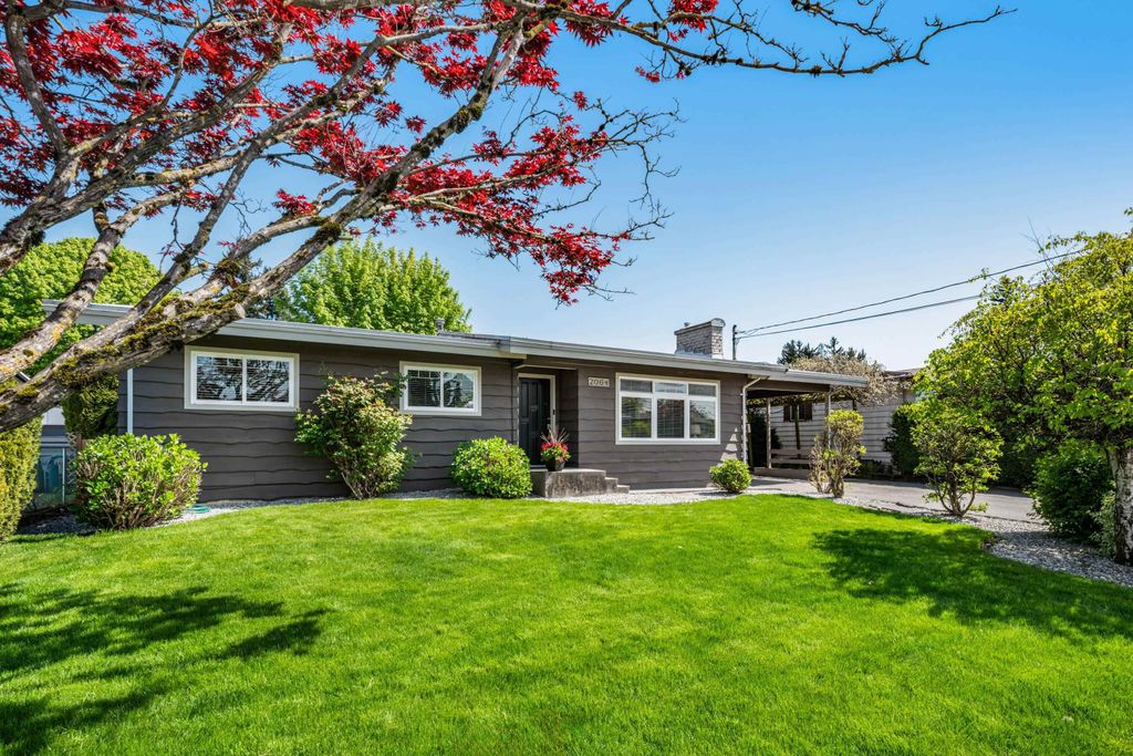 2064 Meadows ST Abbotsford, Abbotsford Houses for sale, MLS® R2994503