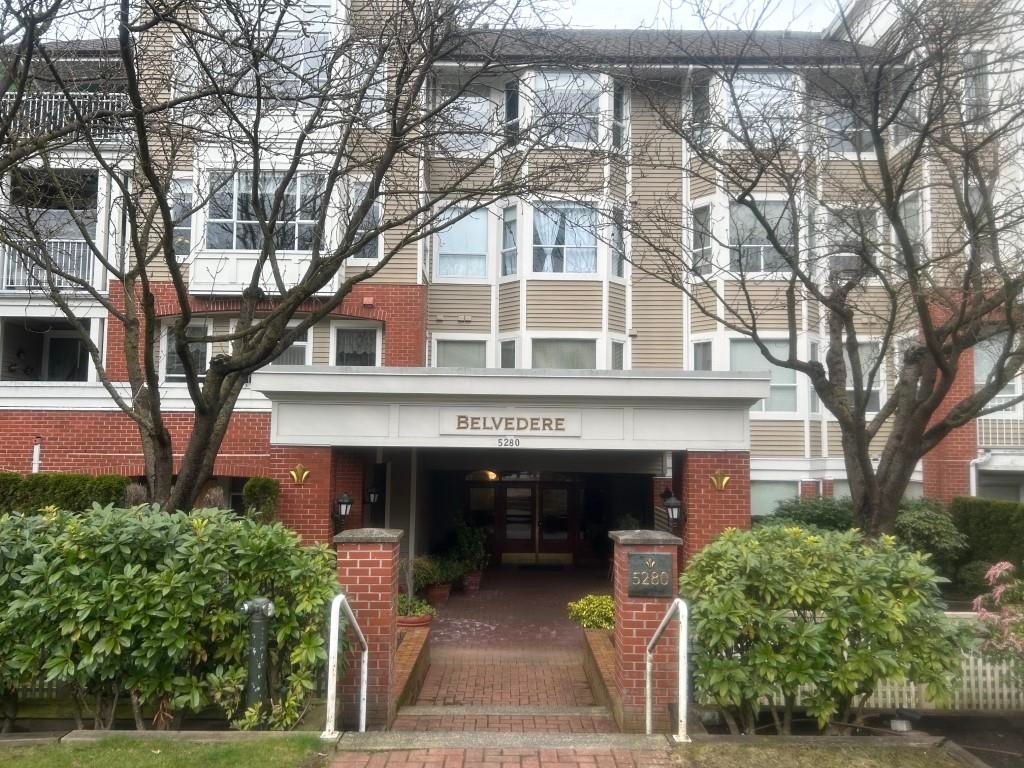208-5280 Oakmount Crescent Burnaby, Burnaby Apartment for sale, MLS® R2978944