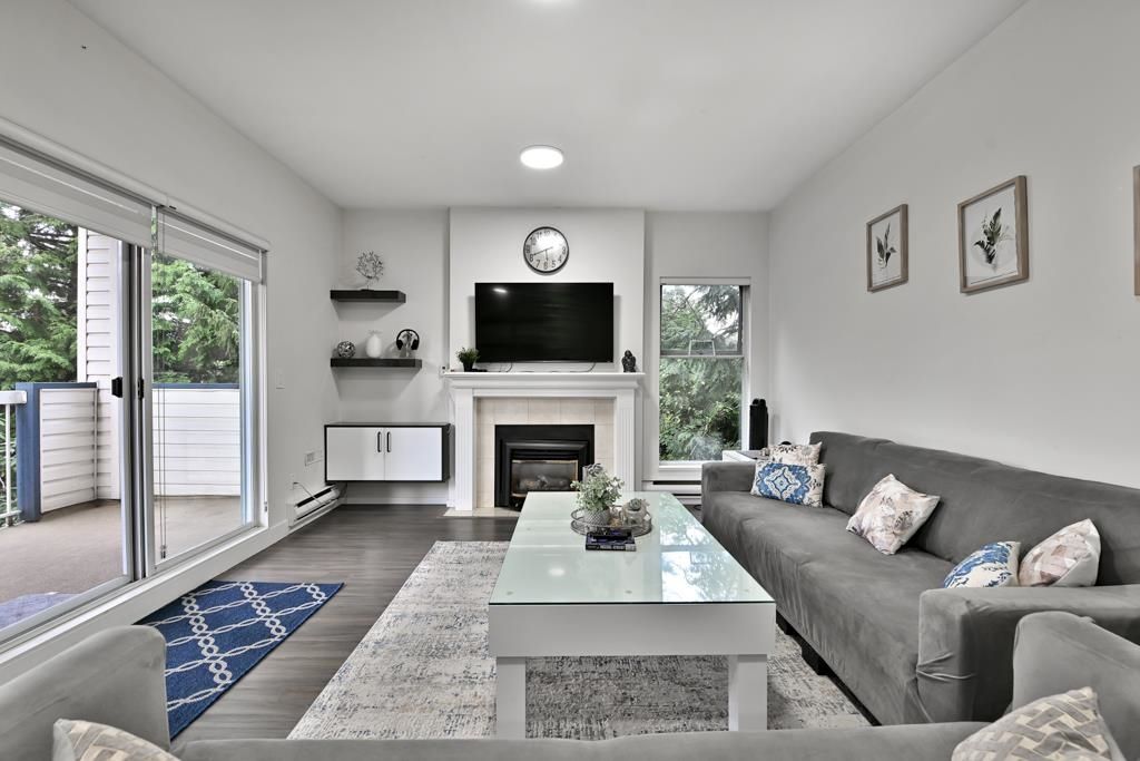 215 13918 72 AVE Surrey, Surrey Condos for sale, MLS® R2989592