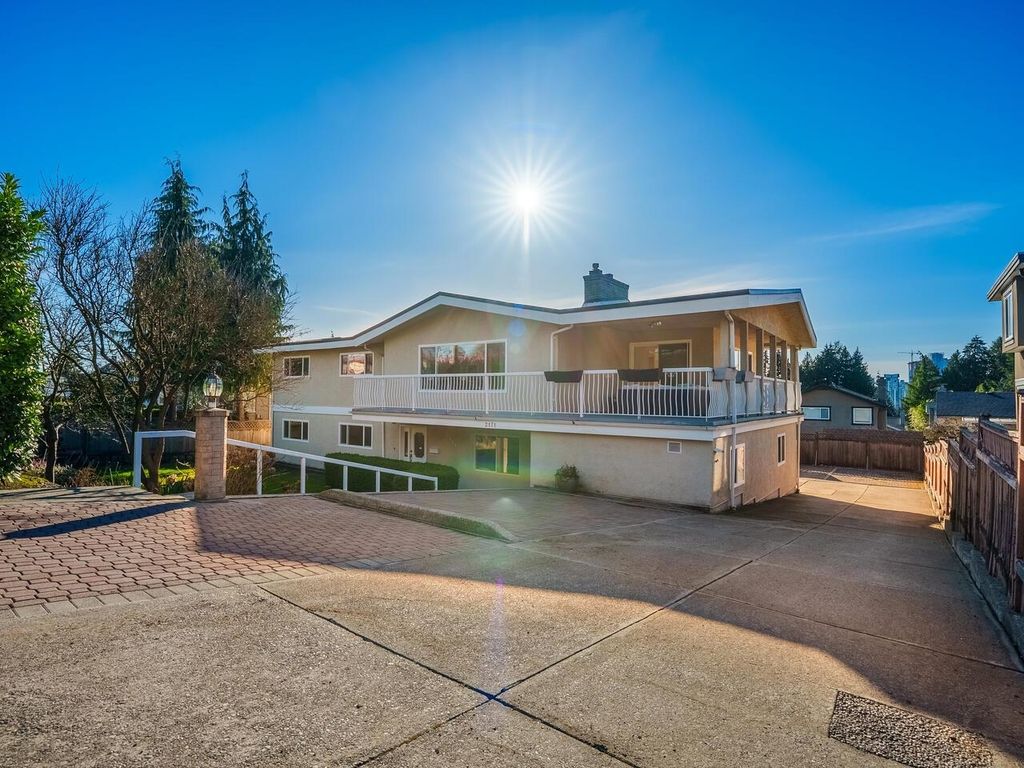 2171 Sperling AVE Burnaby, Burnaby Homes for sale, MLS® R2977608