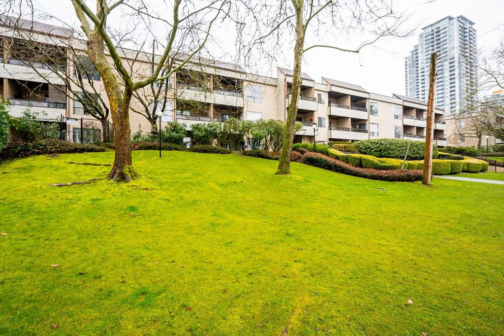 219-10221 133a ST Surrey, Surrey Condo for sale, MLS® R2978193
