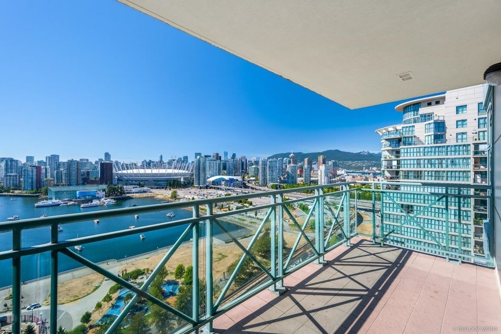 2302 1188 QUEBEC ST, Vancouver Apartment for sale, MLS® R2817045