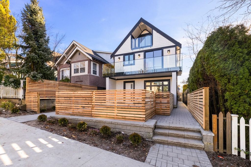 2334 E 5TH AVE, Vancouver Homes for sale, MLS® R2961816