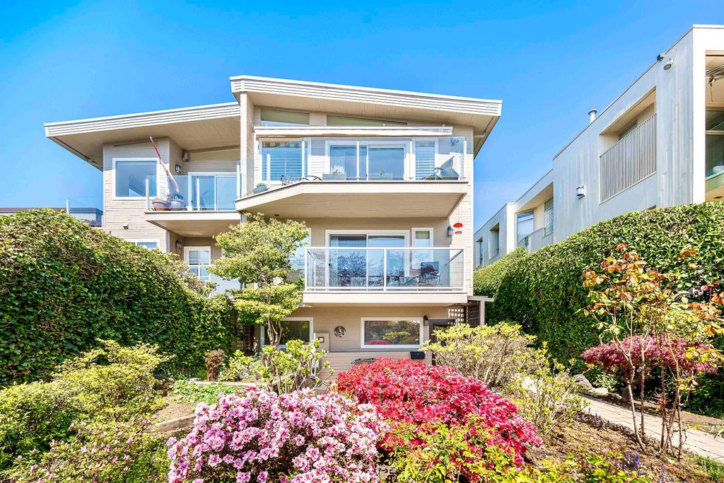 2343 Bellevue AVE West Vancouver, West Vancouver Home for sale, MLS® R2994665