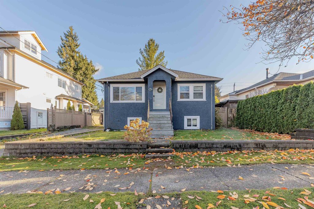 246 Osborne AVE New Westminster, New Westminster Home for sale, MLS® R2957472