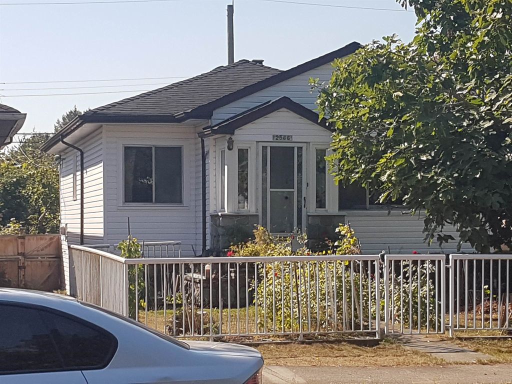 2566 VENABLES ST, Vancouver Houses for sale, MLS® R2897976