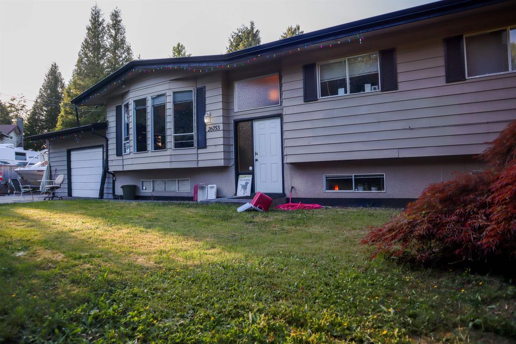 26753 30 AVE Langley