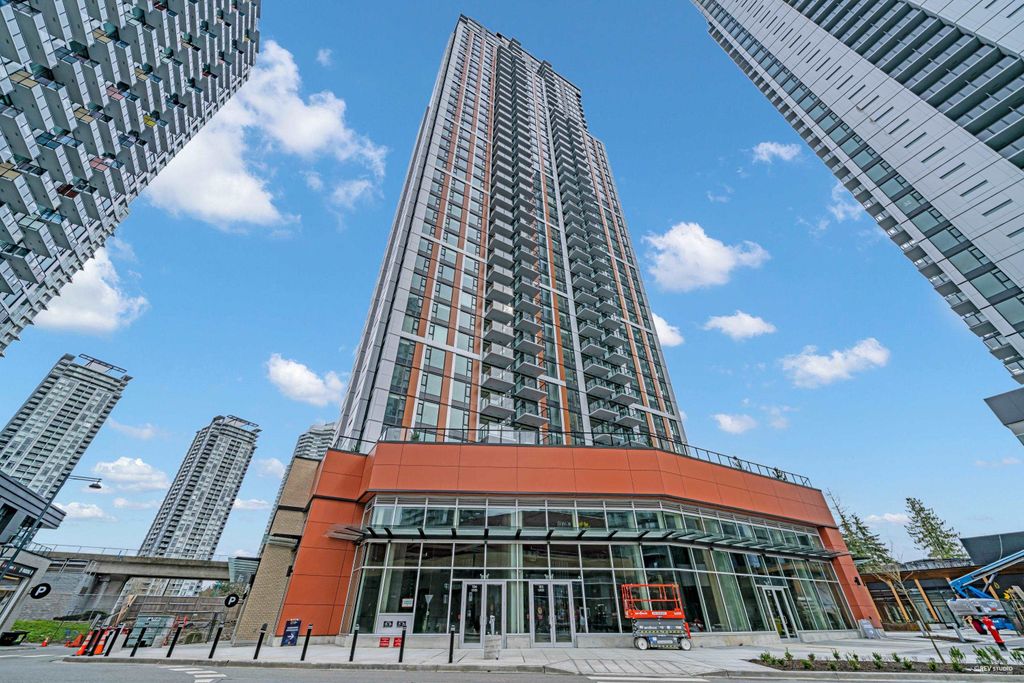 2701 13725 George Junction  Surrey, Surrey Condos for sale, MLS® R2992980