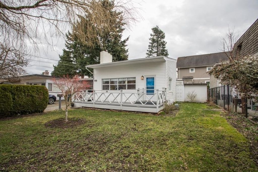 2996 Mcbride AVE Surrey, Surrey Homes for sale, MLS® R2973949