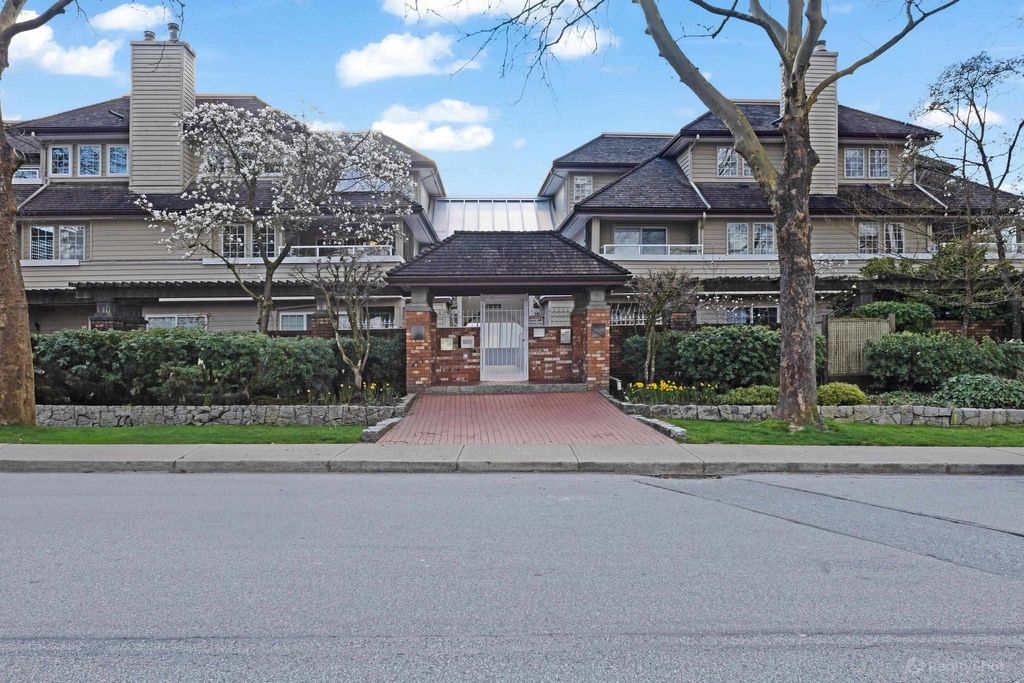 301 3421 Curle AVE Burnaby, Burnaby Condos for sale, MLS® R2986358