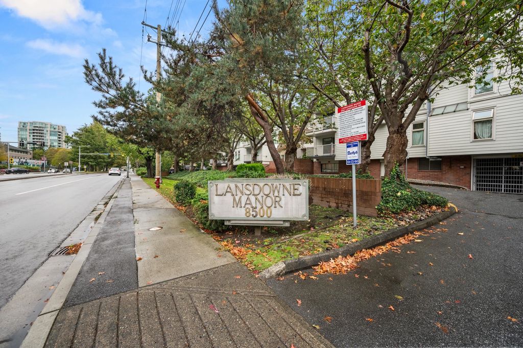 301-8500 Lansdowne RD Richmond, Richmond Condos for sale, MLS® R2931763