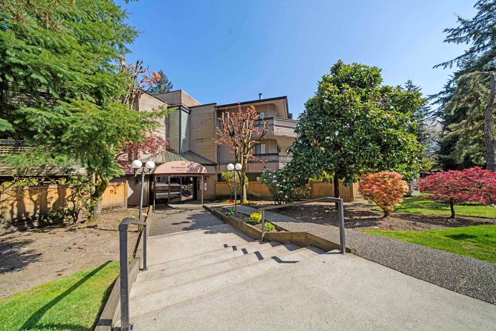 309 1195 Pipeline RD Coquitlam, Coquitlam Apartment for sale, MLS® R2995685