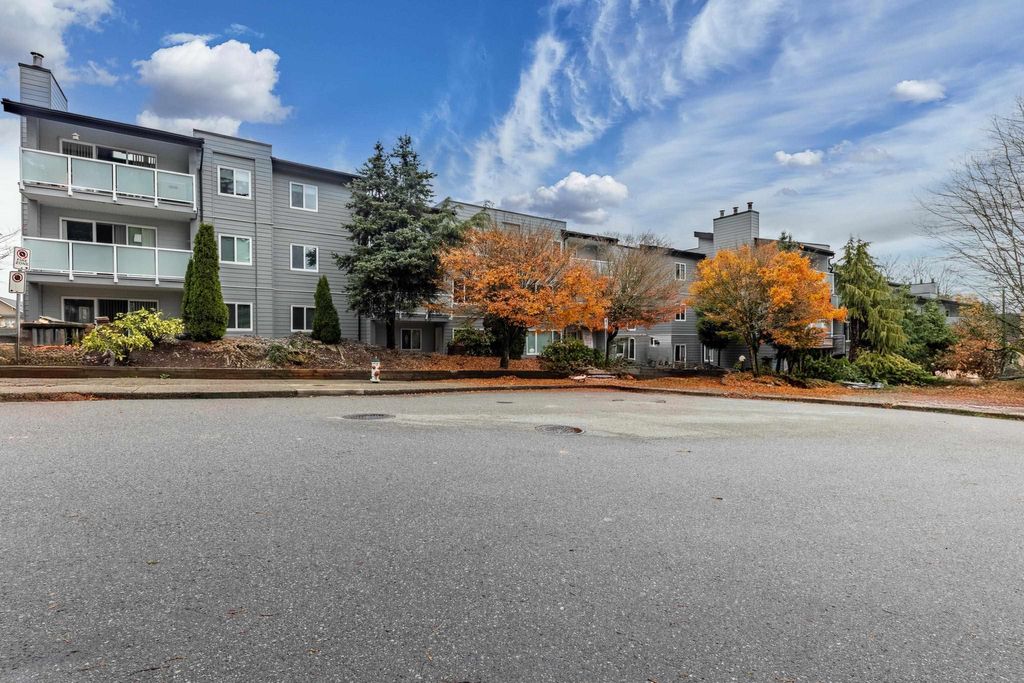 309-3883 Laurel ST Burnaby, Burnaby Condo for sale, MLS® R2964417