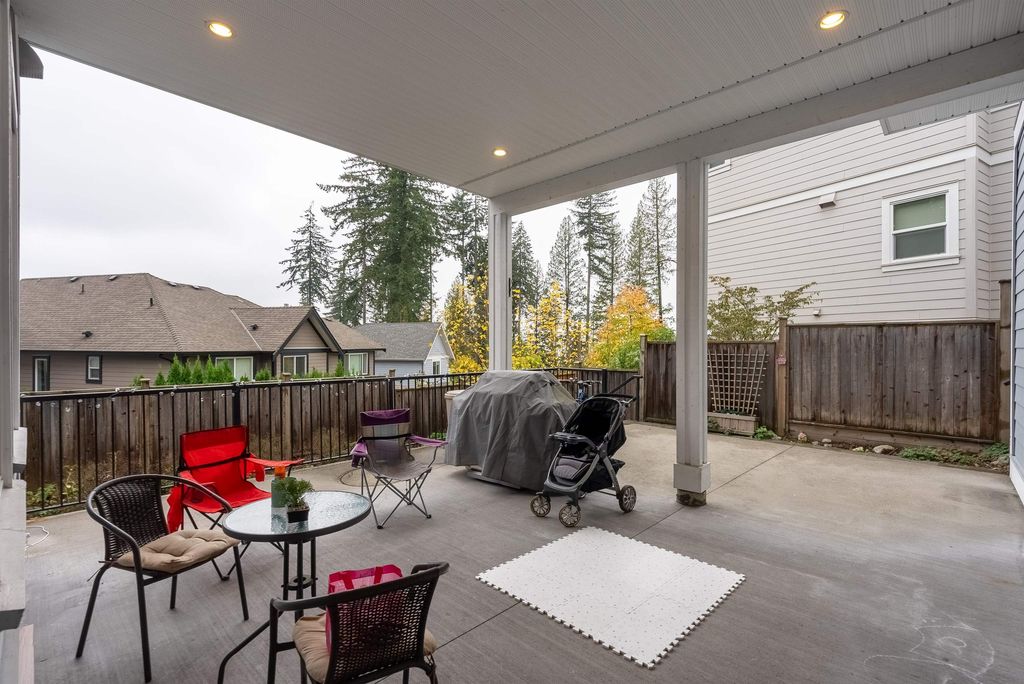 3482 WALES AVE Coquitlam