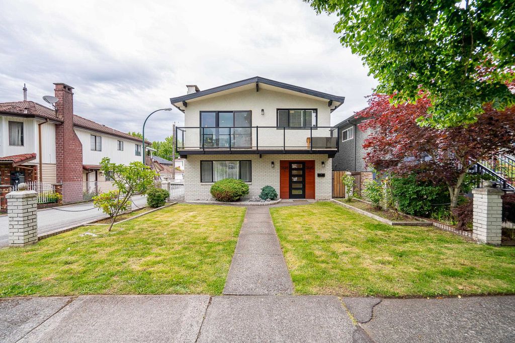 3605 27th AVE Vancouver, Vancouver Houses for sale, MLS® R2900058