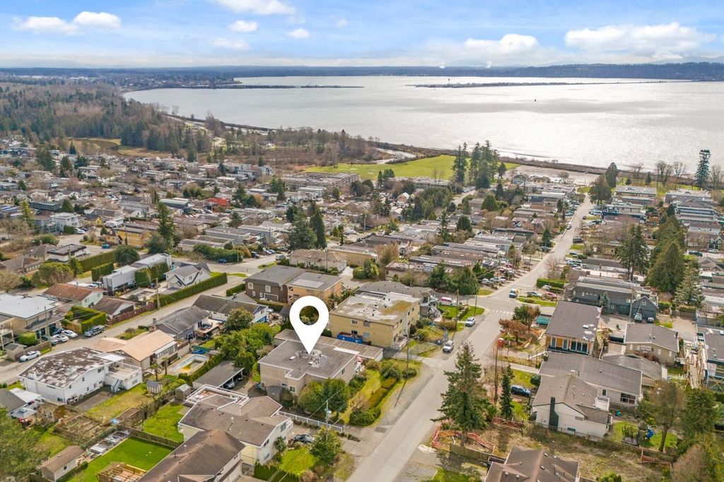 4-1040 Parker ST White Rock, White Rock Apartments for sale, MLS® R2977265