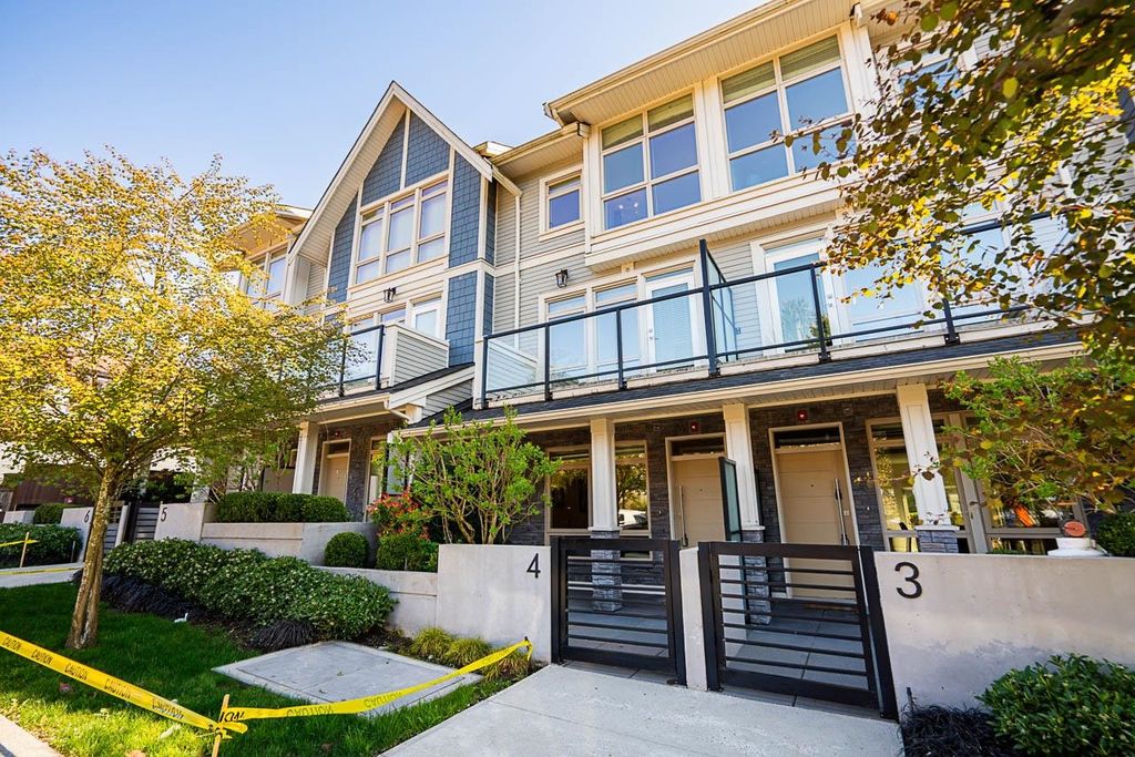 4 115 W Queens RD North Vancouver, North Vancouver Homes for sale, MLS® R2993943