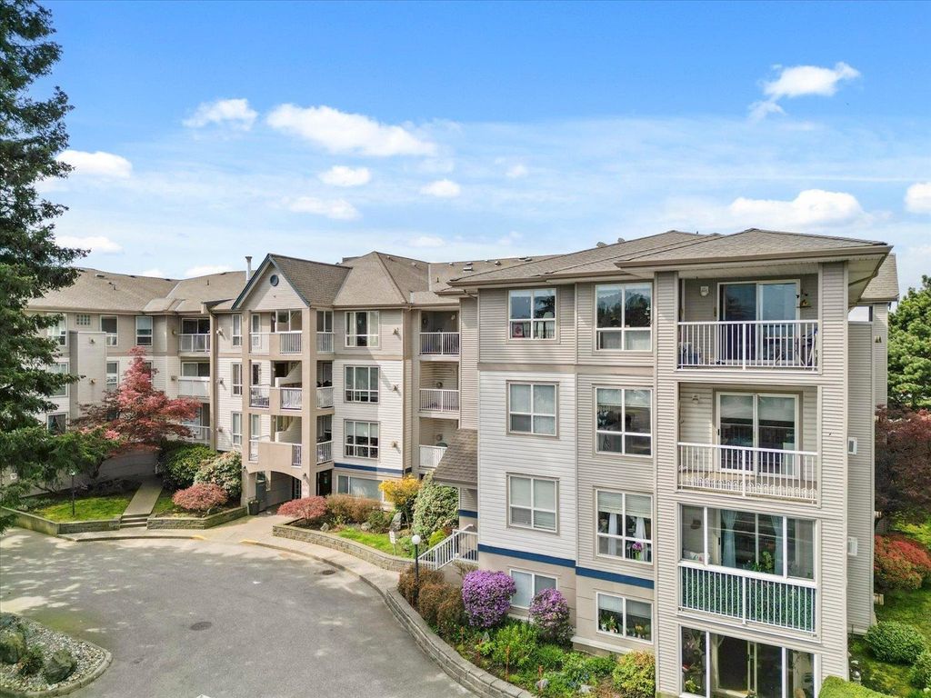 401 9165 Broadway ST Chilliwack, Chilliwack Condo for sale, MLS® R2990792
