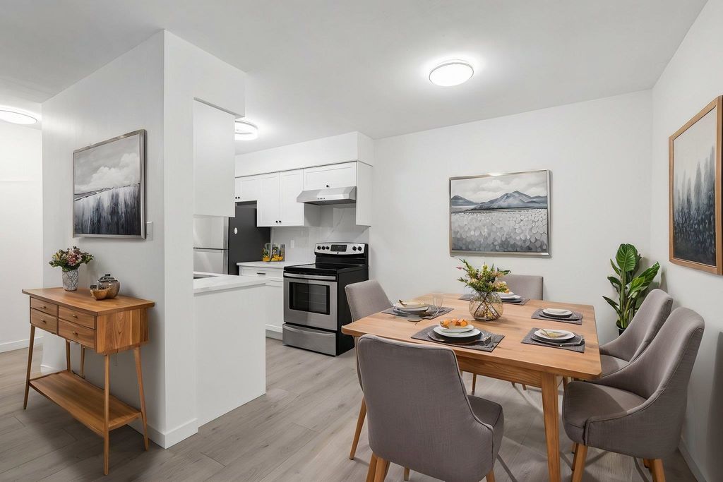 402 9857 Manchester DR Burnaby, Burnaby Condos for sale, MLS® R2984534