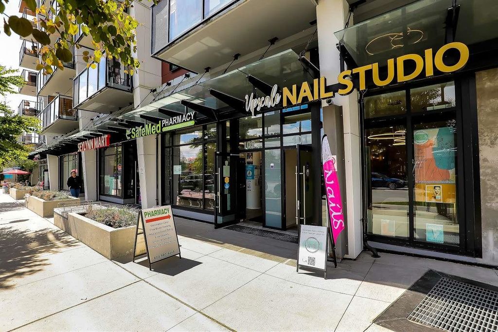 413 1496 Charlotte RD Vancouver, Vancouver Apartments for sale, MLS® R2992316