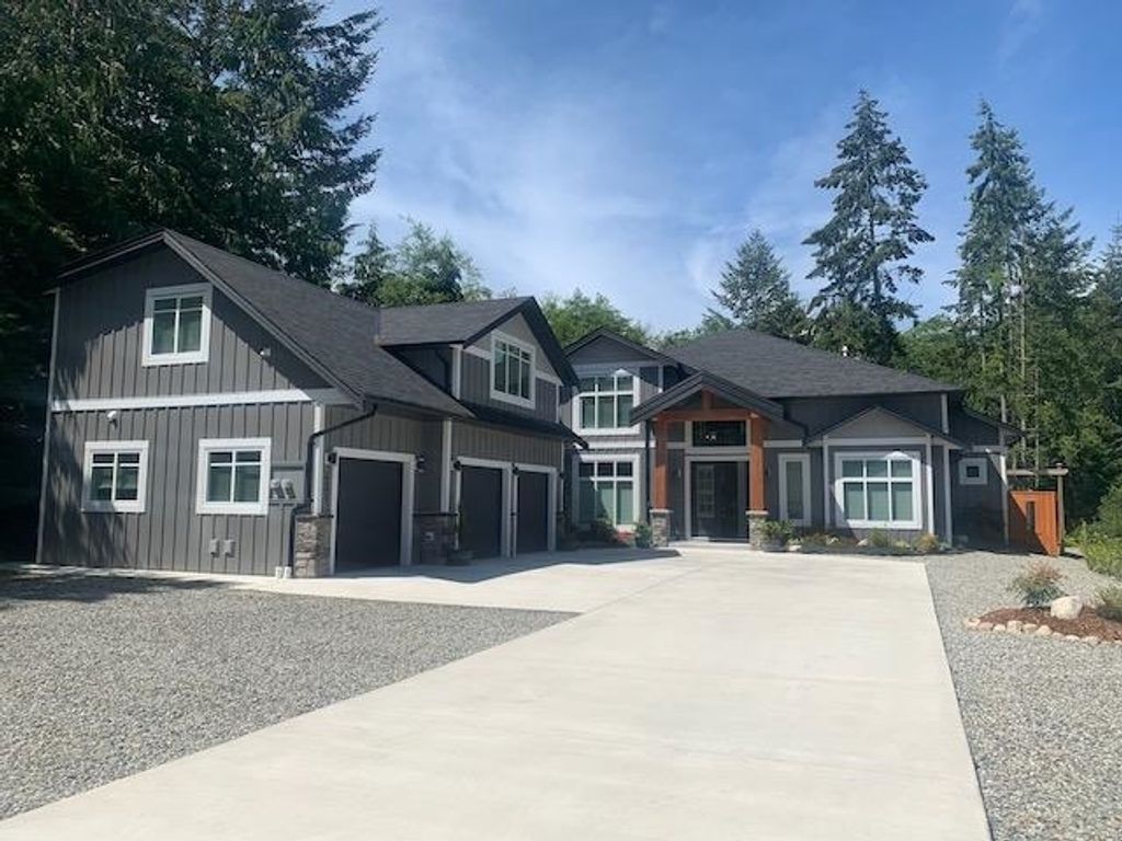 421 Solaz PL Gibsons, Gibsons Houses for sale, MLS® R2955914