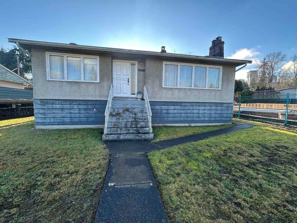 4426 Price Crescent Burnaby, Burnaby Houses for sale, MLS® R2957910