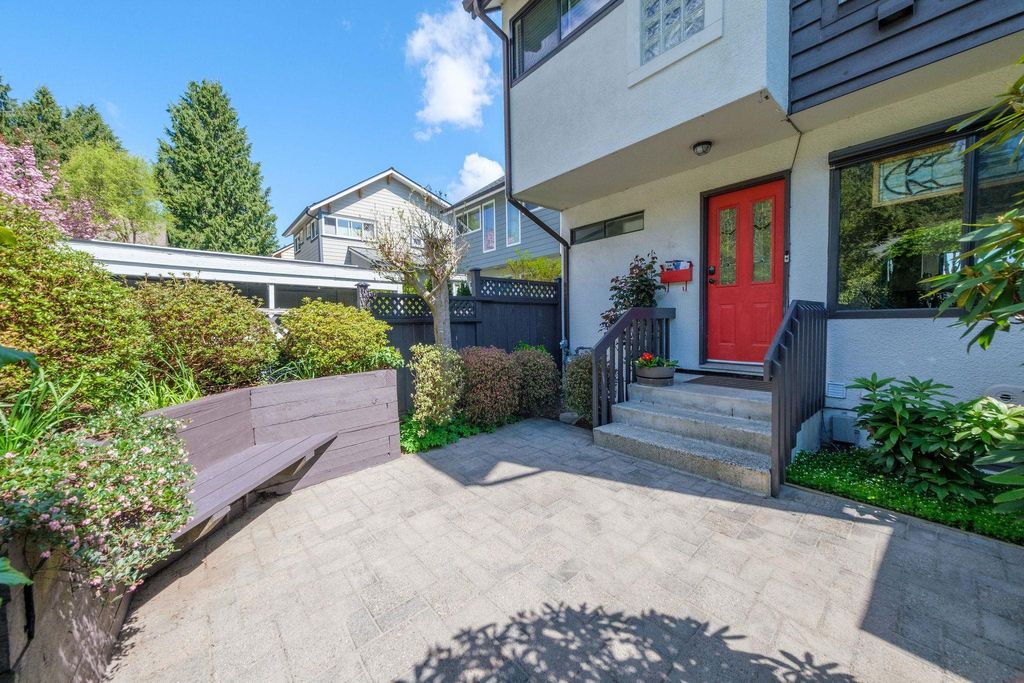 4560 Garden Grove DR Burnaby, Burnaby Home for sale, MLS® R2994067