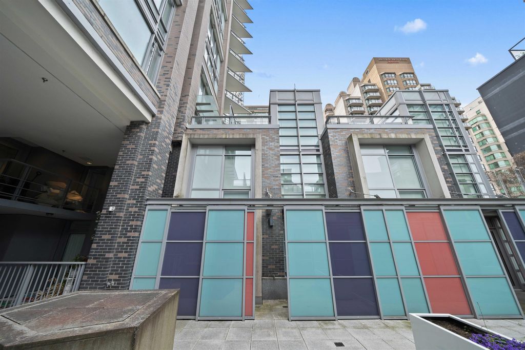 503-1283 Howe ST Vancouver, Vancouver Real Estate for sale, MLS® R2899098