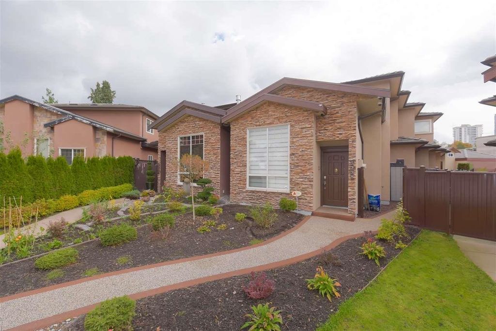 5238 Divine PL Burnaby, Burnaby Home for sale, MLS® R2985728