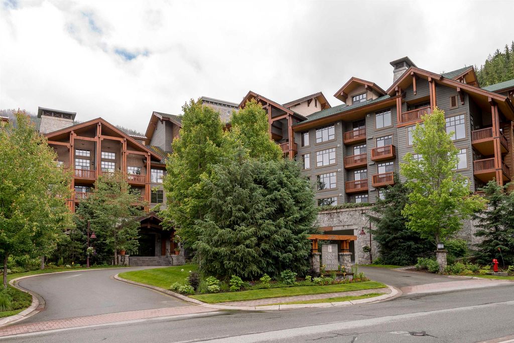 524 2202 Gondola Way Whistler, Whistler Condo for sale, MLS® R2936087