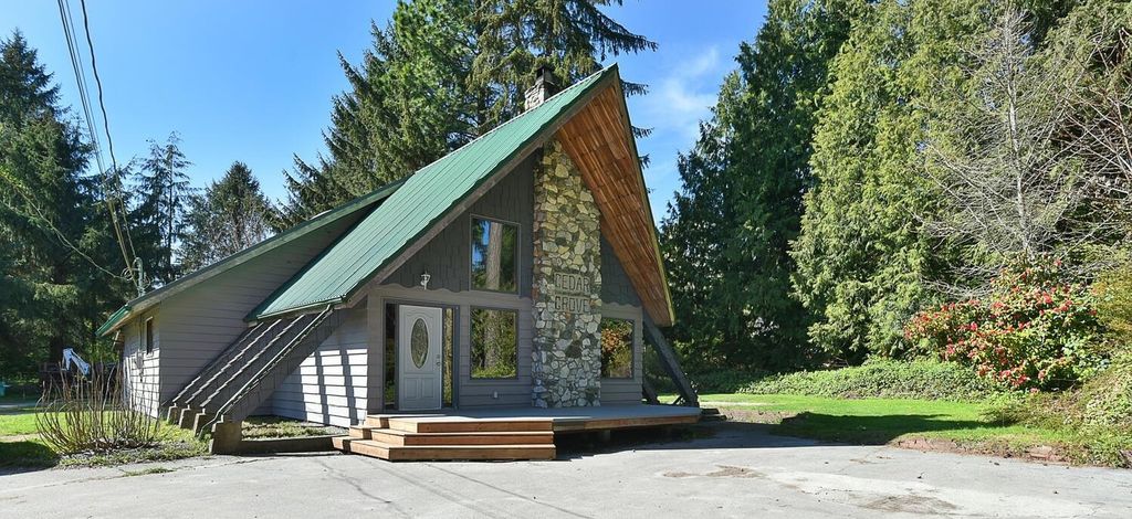 5651 Wakefield RD Sechelt, Sechelt Real Estate for sale, MLS® R2994194