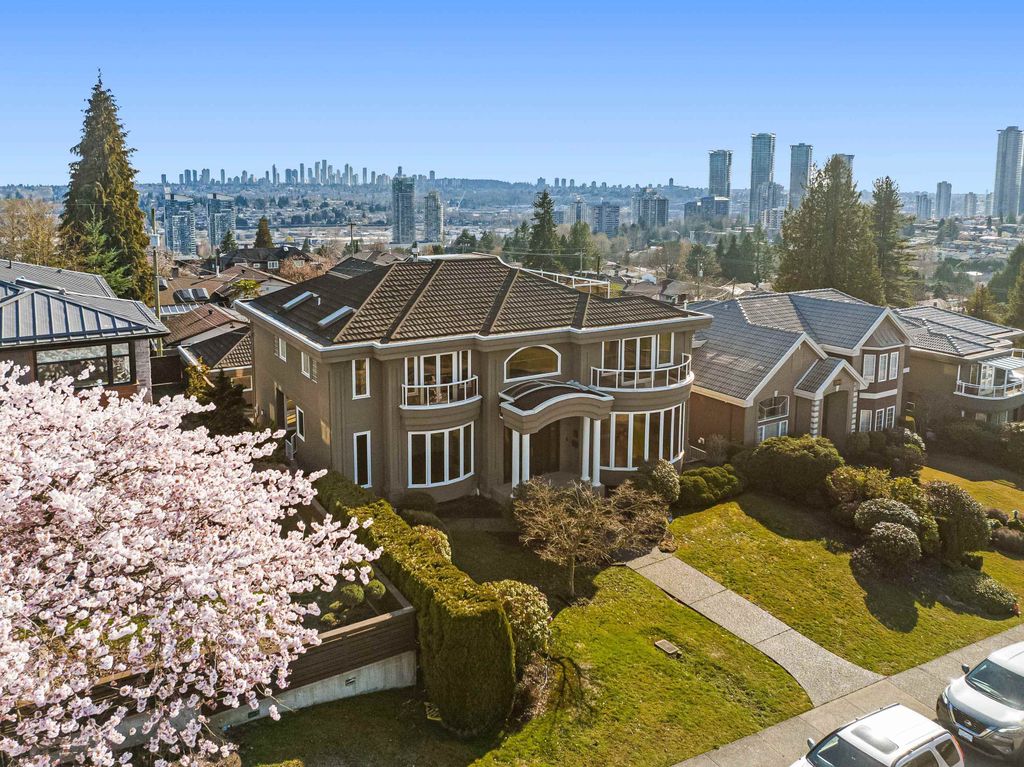 5770 Charles ST Burnaby, Burnaby Home for sale, MLS® R2975183